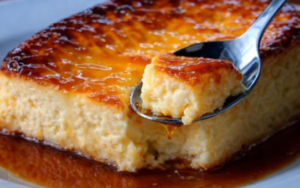 Pudim Cremoso Caramelizado: Receita Passo a Passo e Dicas de Venda