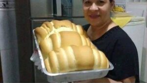 Pão caseiro econômico que cresce muito e fica fofinho: você nunca mais vai querer comprar pão