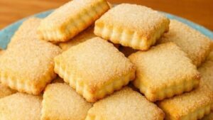 Biscoitos de Nata Caseiros que Derretem na Boca: Essa Receita Antiga da Vovó Vai Fazer Você Comer a Travessa Inteira Sem Perceber