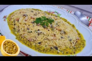 Farofa de Maracujá com Bacon, um Acompanhamento Perfeito e Crocante