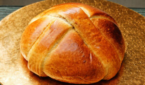 Folar da Páscoa (receita que tem passado de geração em geração)