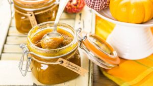 A manteiga de abóbora caseira que surpreende pelo sabor e cremosidade