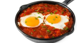 Ovos ao Molho pronta para salvar qualquer refeição