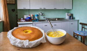 Pão de ló mal cozido da minha avó – o melhor do mundo (15 minutos no forno)