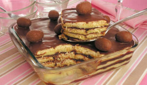Pavê da Páscoa (económica, fácil de fazer e fica deliciosa)