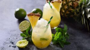 Um brinde ao Dia do Sogro: celebre em grande estilo com drink especial