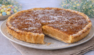 Esta tarte de baba de camelo faz-se em 5 minutos e fica divinal