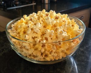 Pipoca de Cinema Feita em Casa: Receita Crocante, Saborosa e Perfeita