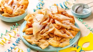 O crostoli é tão crocante e viciante que você vai querer salvar essa receita da nonna agora