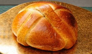 Folar da Páscoa tradicional (sai sempre bem e é muito fácil de preparar)