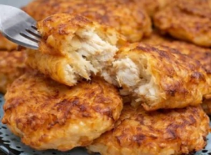 Bolinho de Frango Dourado – Ver Receita