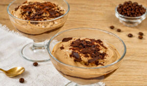 Mousse de Café (fica divinal e é muito fácil de preparar)
